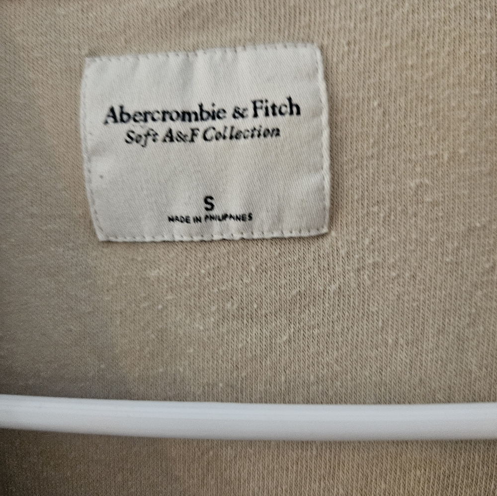 Abercrombie & Fitch Soft Collection Button Up Tee - Picture 3 of 5